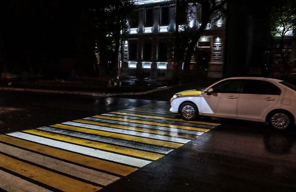 Пять световых «зебр» заработали на дорогах Владивостока