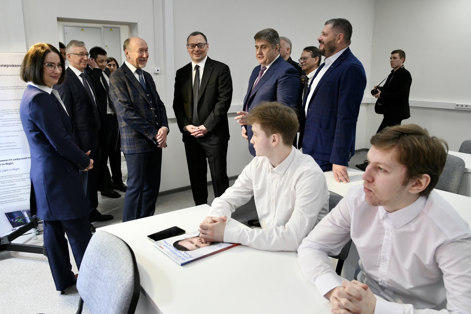 Интеллектуальным транспортным системам будут учить в Академии дорожного хозяйства